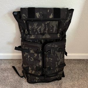 Mission Workshop Waterproof/Weatherproof Backpack - used once, not right fit
